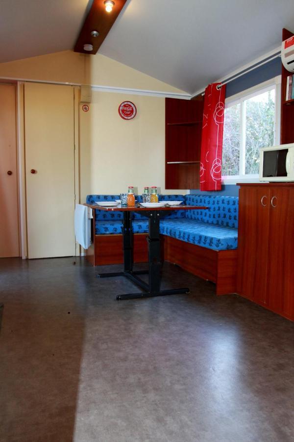 Holiday home Les De Camargue